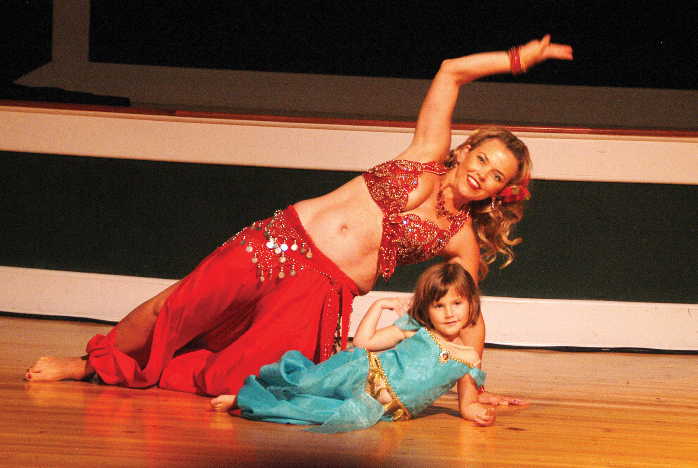 Barefoot And Beautiful Belly Dance Marci Darling 